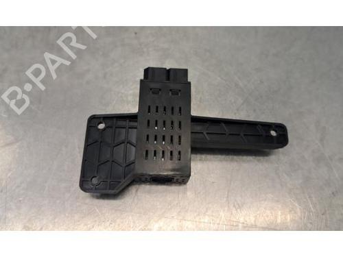 Electronic module TESLA MODEL S (5YJS) 100D AWD | BP40289372M83  - Image 5