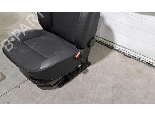 Right front seat RENAULT EXPRESS Box Body/MPV 1.5 Blue dCi 95 (F6AB) | BP31273939C16 