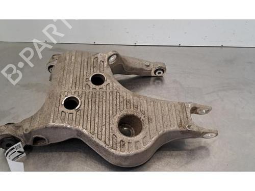 Used Left rear suspension arm Left rear suspension arm LAND ROVER DEFENDER Station Wagon (L663) D200 MHEV 4x4 (200 hp) 40552800 40552800