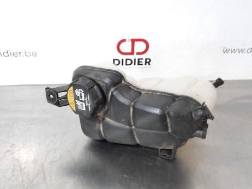 Used Expansion tank Expansion tank VOLVO V60 I (155) D4 AWD (190 hp) 10883295 10883295