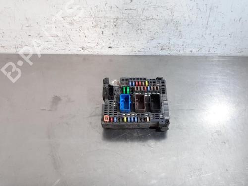 Used Fuse box PEUGEOT 308 II (LB_, LP_, LW_, LH_, L3_) 1.6 BlueHDi 120 (120 hp) 29468064