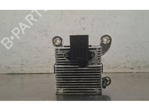 Used Electronic sensor Electronic sensor PEUGEOT 3008 II SUV (MC_, MR_, MJ_, M4_) 1.2 THP/ PureTech 130 (MRHNSM, MRHNSU, MRHNSJ, MRHNYW,... (131 hp) 40517812 40517812