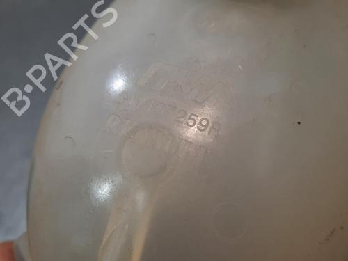Expansion tank RENAULT CLIO IV (BH_) 1.2 TCe 120 (BHM0) | BP10901501C120 