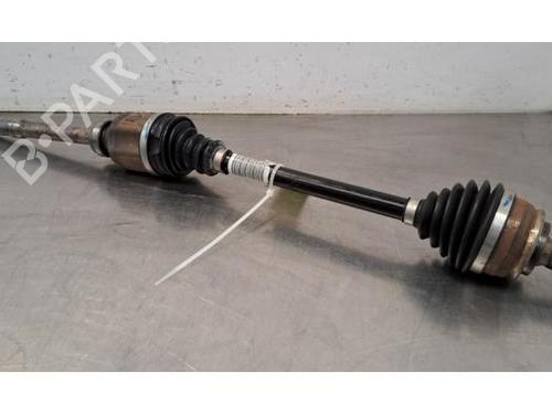 Used Right front driveshaft PEUGEOT 308 III (FB_, FH_, FP_, F3_, FM_) e-308 (FMZKWZ) (156 hp) 30605251