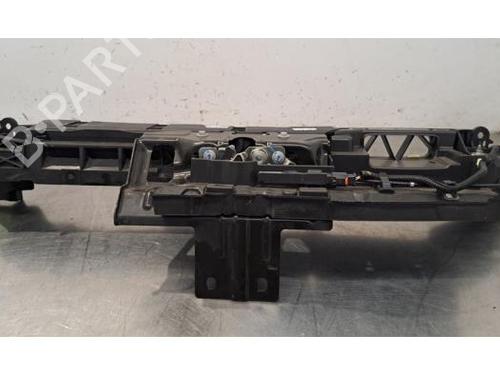 Tværbjælke PEUGEOT 308 III (FB_, FH_, FP_, F3_, FM_) PureTech 130 (FPHNSL, FPHNST) (131 hp) 31241669