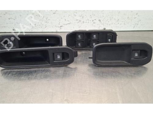 Switch DACIA DUSTER (HM_) 1.2 TCe 125 (HMMA) | BP40483931I30 - Image 4