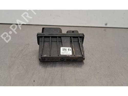 Used Control unit VW AMAROK (2HA, 2HB, S1B, S6B, S7A, S7B, AGD) 3.0 TDI 4motion (258 hp) 31085137