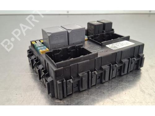 Fuse box LAND ROVER DEFENDER Station Wagon (L663) P300 Si4 4x4 | BP32128828E1