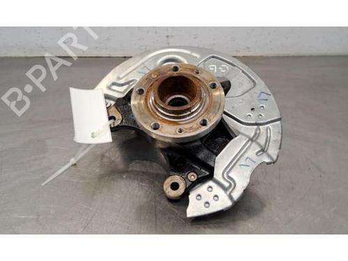 Used Left front steering knuckle PEUGEOT 308 III (FB_, FH_, FP_, F3_, FM_) e-308 (FMZKWZ) (156 hp) 30605257