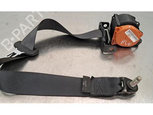 Used Rear center seatbelt NISSAN NAVARA NP300 Pickup (D23, D23T) 2.3 dCi 4x4 (D231) (163 hp) 26589815