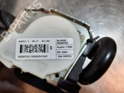 Front left seatbelt IVECO DAILY VI Van 33S14, 35S14, 35C14, 42S14 | BP37252029I26 - Image 4