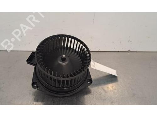 Used Heater blower motor Heater blower motor BMW X3 (G01, F97, G08) xDrive 20 d Mild-Hybrid (190 hp) 32408247 32408247