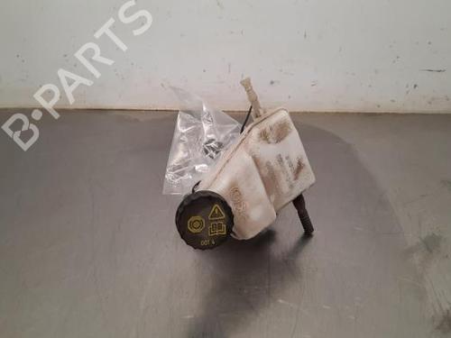 Used Brake master cylinder PEUGEOT RIFTER 1.2 PureTech 110 (110 hp) 23586903