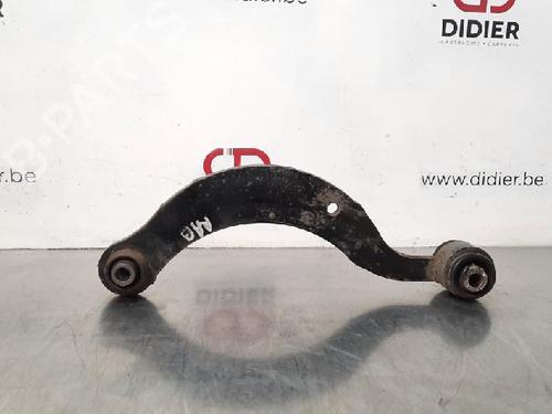 Used Right rear suspension arm TOYOTA AURIS (_E18_) 1.3 (NRE180_, NRE180R) (99 hp) 10886437