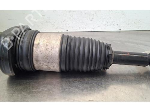Used Left rear shock absorber Left rear shock absorber BMW 5 Touring (G31) 530 e Plug-in-Hybrid (292 hp) 40288932 40288932