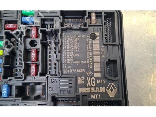 Fuse box NISSAN INTERSTAR Van (XDD) DCI 150 | BP38022721E1 - Image 2
