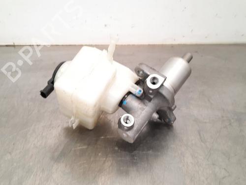 Used Brake master cylinder BMW X6 (E71, E72) xDrive 40 d (306 hp) 16264838