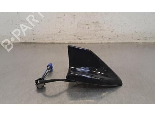 Antenne/Base Antenne/Base FORD KUGA III (DFK) 2.5 Duratec Plug-in-Hybrid (224 hp) 36680592 36680592