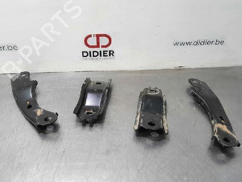 Used Support RENAULT CAPTUR II (HF_) TCe 100 (HFMT) (101 hp) 15021192