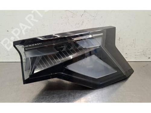 Used Right taillight Right taillight RENAULT RAFALE Coupe (DGM_) 1.2 E-TECH 200 Hybrid (DGM2) (200 hp) 39892535 39892535