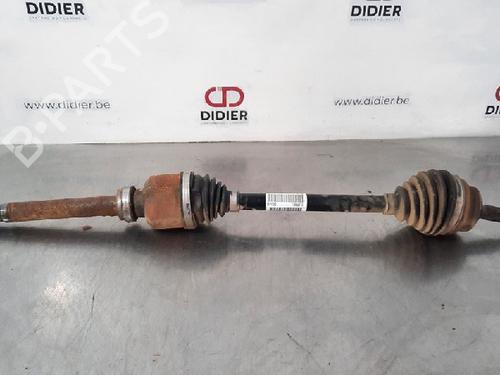 Used Right front driveshaft PEUGEOT 208 I (CA_, CC_) 1.2 THP 110 (110 hp) 10890251
