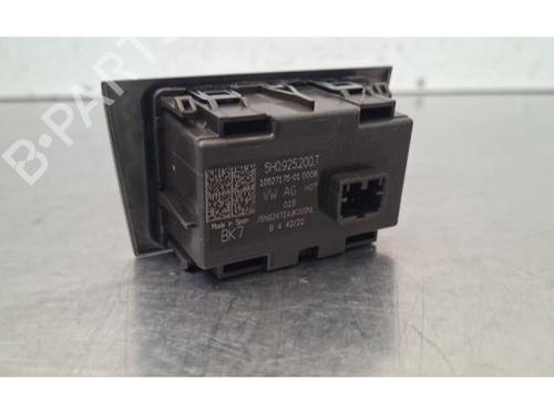 Warning switch VW GOLF VIII (CD1, DA1) 2.0 TDI | BP37499194I22 - Image 2