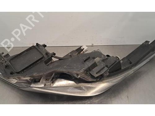 Right headlight TOYOTA C-HR (_X1_) 1.8 Hybrid (ZYX10_, ZYX11_, ZYX10R, ZYX11R) | BP32284454C29