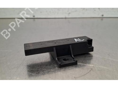 Used Antenna/Base Antenna/Base AUDI Q5 (FYB, FYG) 55 TFSi e quattro (367 hp) 39754532 39754532