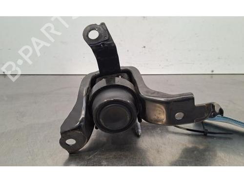 Used Engine mount Engine mount TOYOTA YARIS CROSS (MXP_) 1.5 Hybrid (MXPJ10) (116 hp) 32847225 32847225