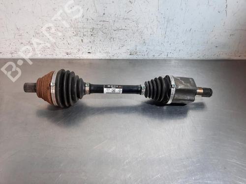 Antriebswelle links vorne für SKODA OCTAVIA IV Combi (NX5, PV5) 1.4 TSI iV (204 hp) 30057288