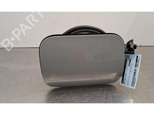fuel-flap-bmw-4-gran-coupe-g26-2021-34228857 main image