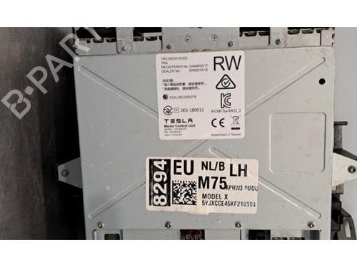 Display TESLA MODEL X (5YJX) EV AWD | BP30532612C48 - Image 5