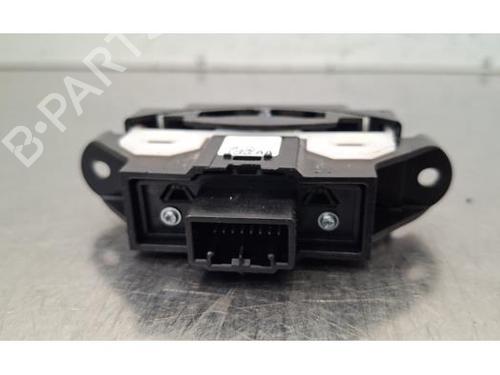 Switch JAGUAR E-PACE (X540) 1.5 P300e Plug-in Hybrid AWD | BP40614916I30 - Image 2