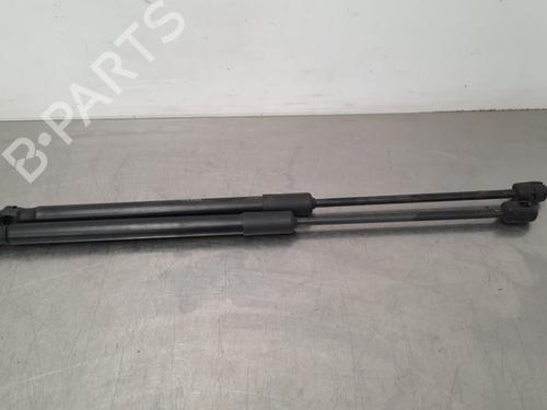 Used Tailgate lift support VOLVO XC40 (536) D3 (150 hp) 17112760