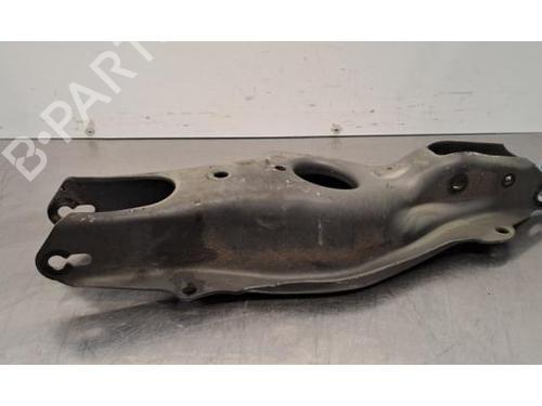 Right rear suspension arm MERCEDES-BENZ C-CLASS (W205) C 200 d (205.007) | BP32398567M15