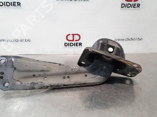 Used Right rear suspension arm VW TIGUAN (AD1, AX1) 1.4 TSI (150 hp) 10877534