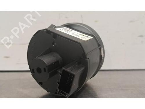 Headlight switch VW GOLF VII (5G1, BQ1, BE1, BE2) 1.4 GTE Hybrid | BP33057996I24 - Image 4