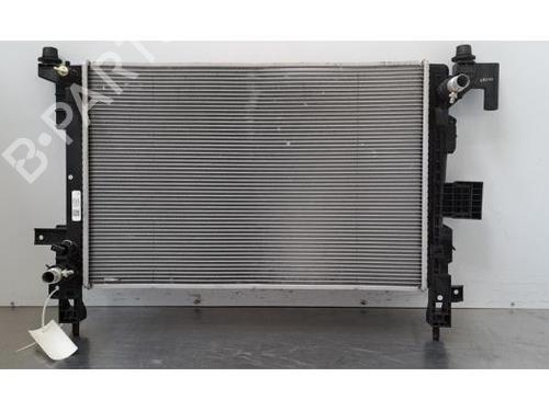 Used Water radiator Water radiator 37148611 37148611