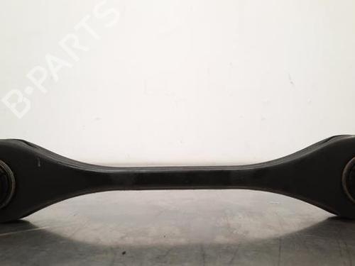 Venstre bagtil bærearm VW TOURAN (5T1) 1.6 TDI (115 hp) 23591081