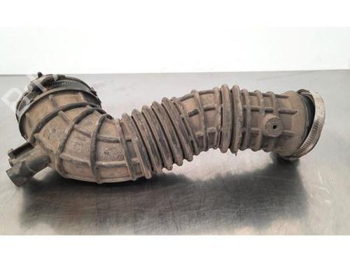 Used Intercooler pipe VW TRANSPORTER T6 Van (SGA, SGH, SHA, SHH) 2.0 TDI (102 hp) 23608271