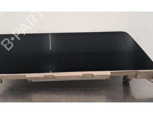 Used Display monitor BMW 1 (F40) 118 i (136 hp) 30116841