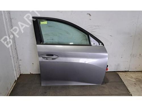 Used Right front door PEUGEOT 208 II (UB_, UP_, UW_, UJ_) e-208 (136 hp) 29441243