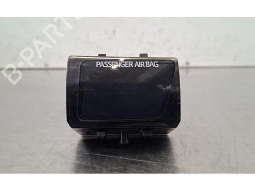 Used Switch Switch 39064873 39064873
