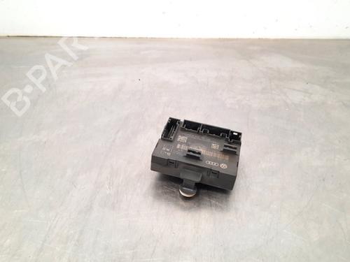 Elektronische module AUDI Q3 (8UB, 8UG) 2.0 TDI quattro (184 hp) 17113592