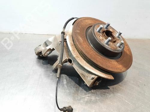 Used Left rear steering knuckle LAND ROVER DISCOVERY SPORT (L550) 2.2 D 4x4 (150 hp) 15030435
