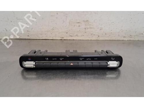 climate-control-mercedes-benz-a-class-w177-2018-36680575 main image