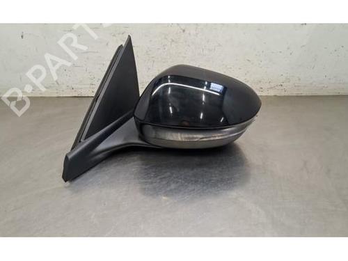 left-mirror-renault-scenic-e-tech-phase-i-2023-40240428 main image