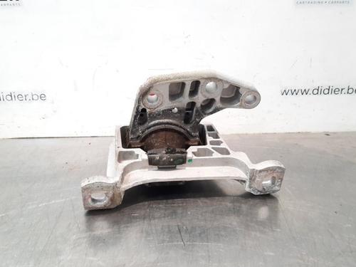 engine-mount-ford-transit-connect-v408-box-bodympv-15-ecoblue-2013-10896840 main image