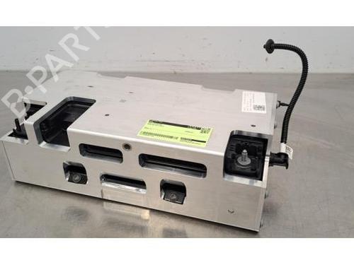 Used Battery AUDI Q3 (F3B) 35 TFSI Mild Hybrid (150 hp) 28684598