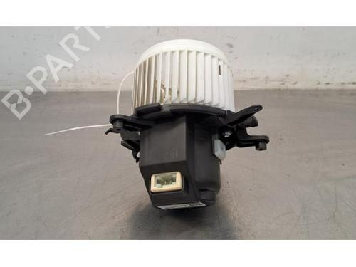 Heater blower motor OPEL GRANDLAND / GRANDLAND X (A18, P1UO) 1.5 Turbo D (75) | BP26462488M62 